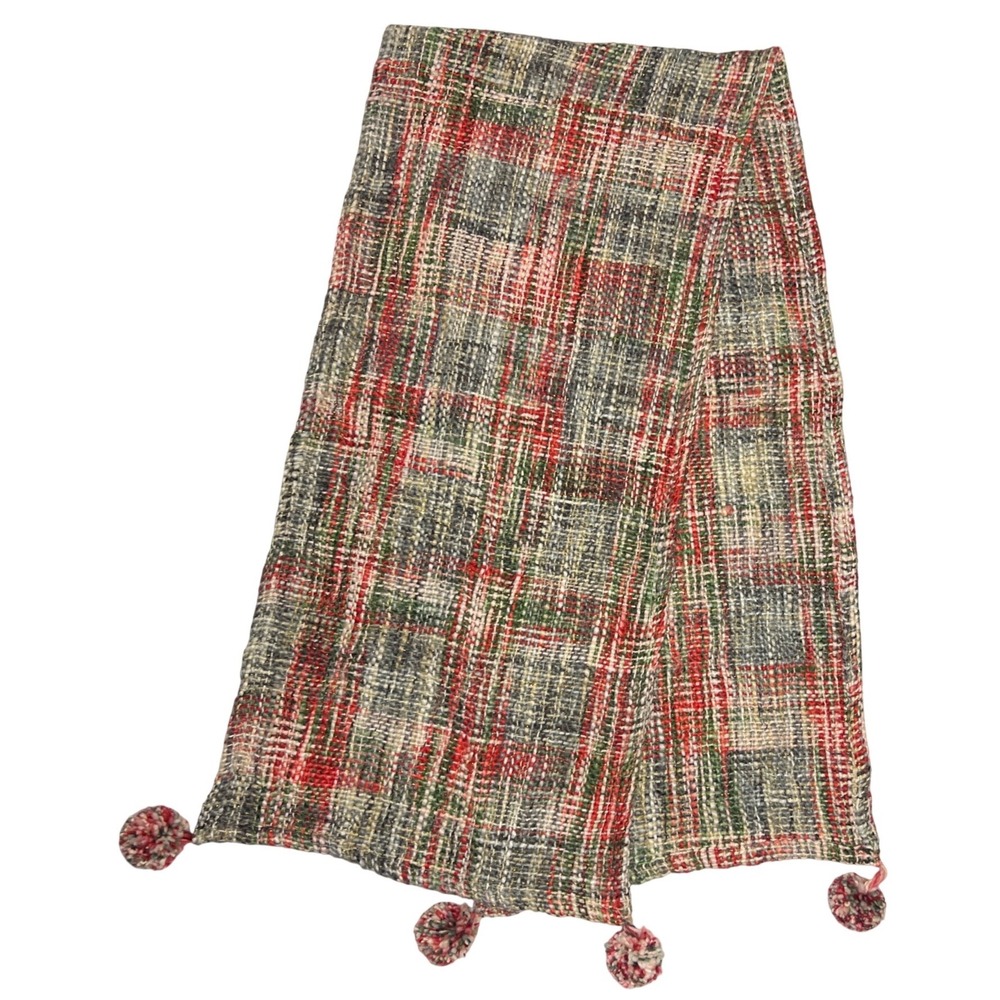 Aspen Holiday Plaid Table Runner Red Green Metallic Gold Pom Poms 70x16 EUC